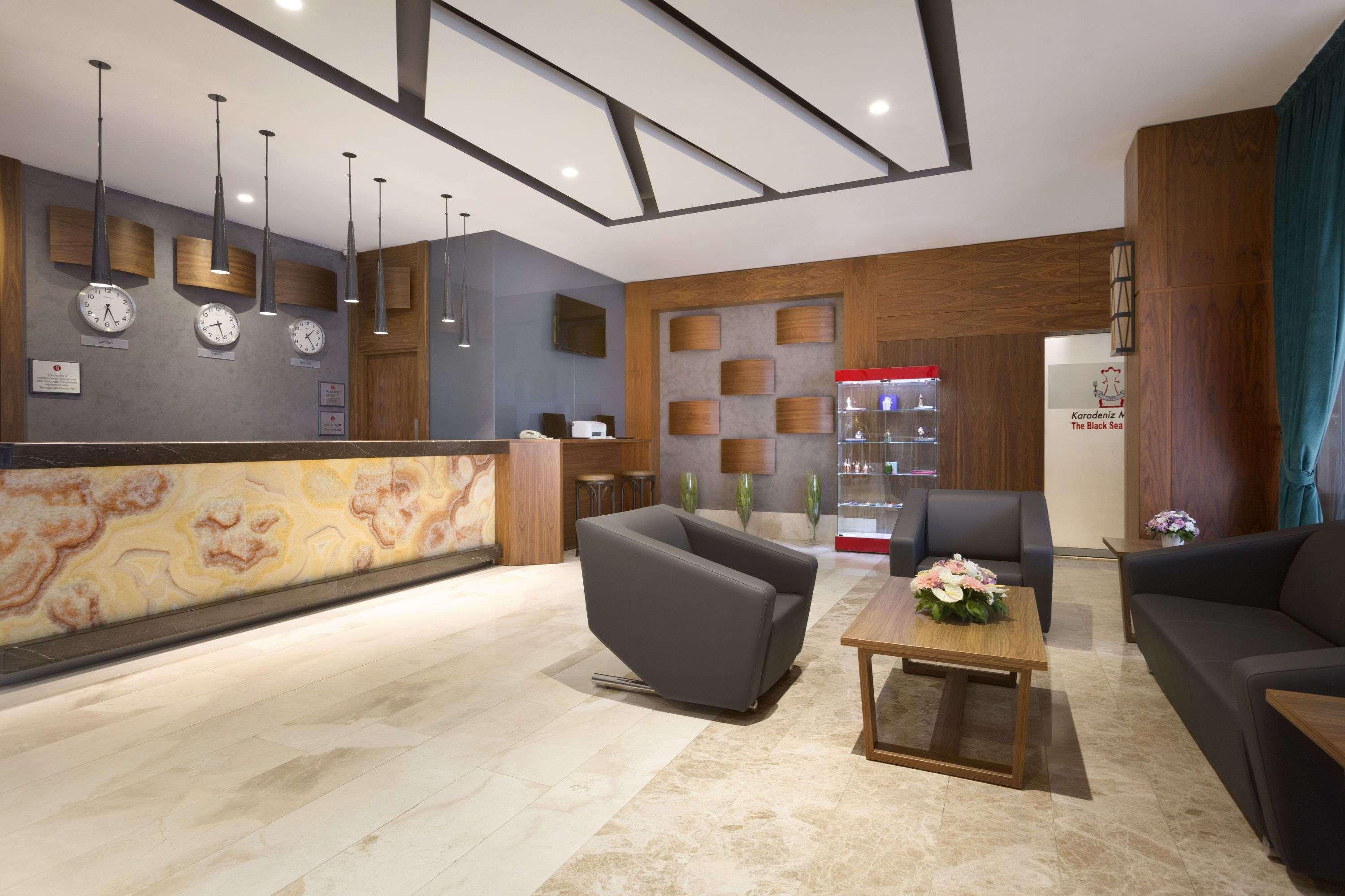 מלון Ramada By Wyndham Florya 4*