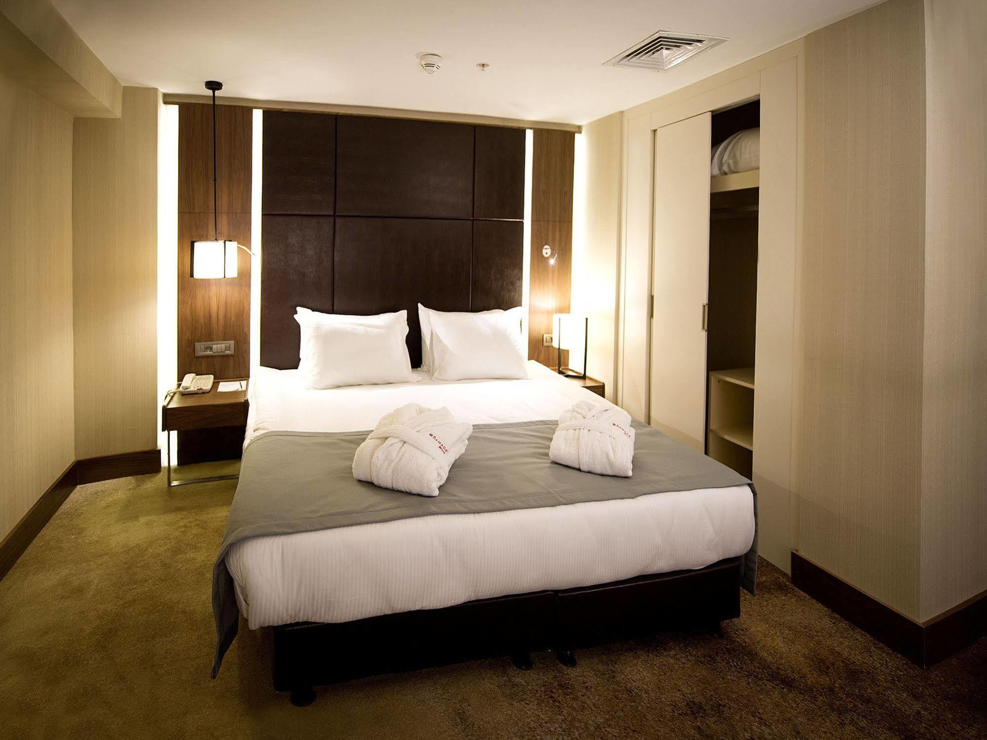 Ramada By Wyndham Florya מלון איסטמבול